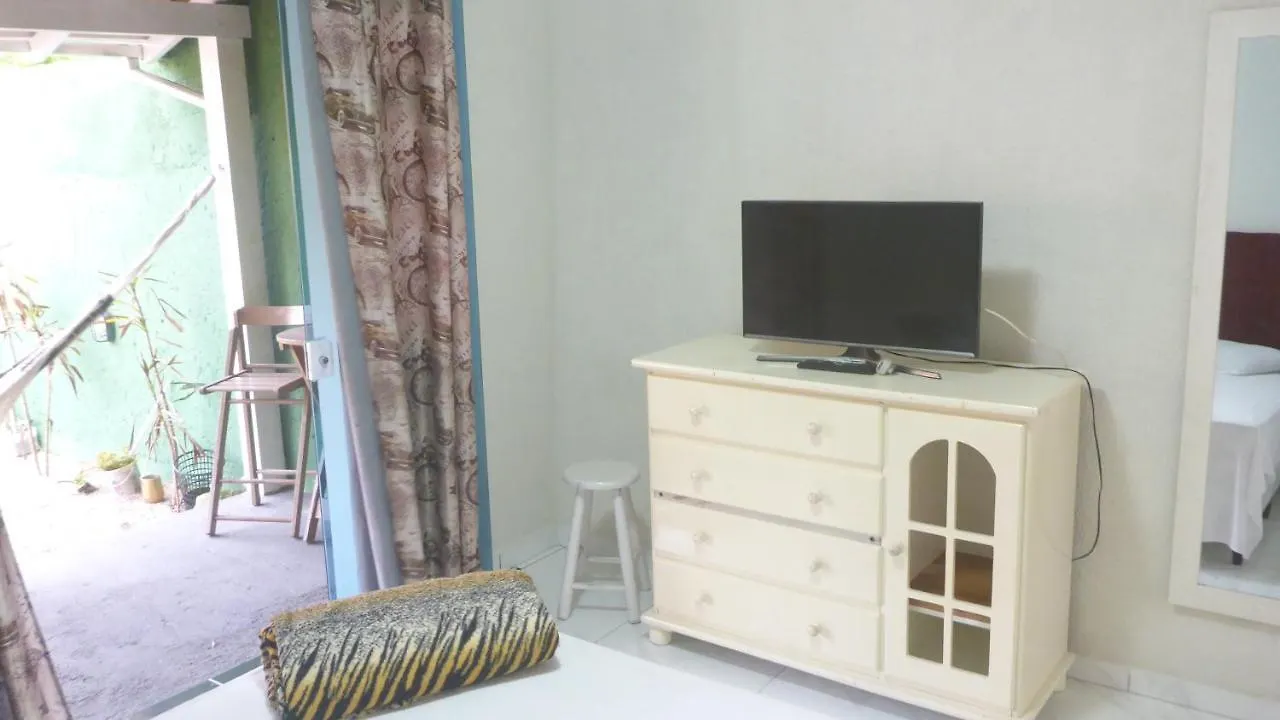 Quarto em Acomodações Particulares Hospedaria Caminho Do Sol Apartamento Florianópolis Brasil